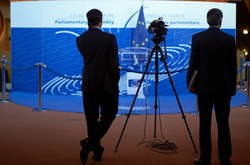 4 з 18 членів нової російської делегації підпадають під персональні санкції ЄС щодо агресії Росії проти України, - Зінгеріс