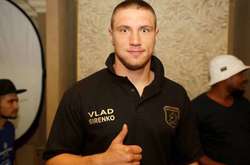 Непереможний українець Сіренко нокаутував росіянина (відео)