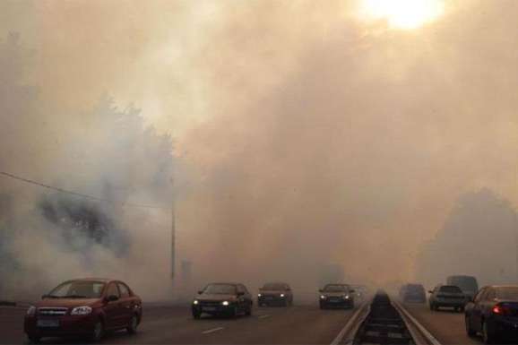 Спека і смог у Києві: названо речовини, рівень яких зашкалює у місті