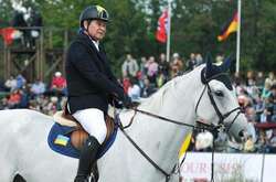 Олександр Онищенко готується повернутися в Україну на білому коні