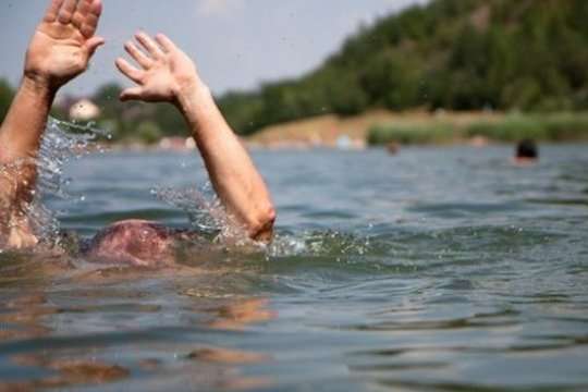 За вихідні на водоймах України потонули 42 людини