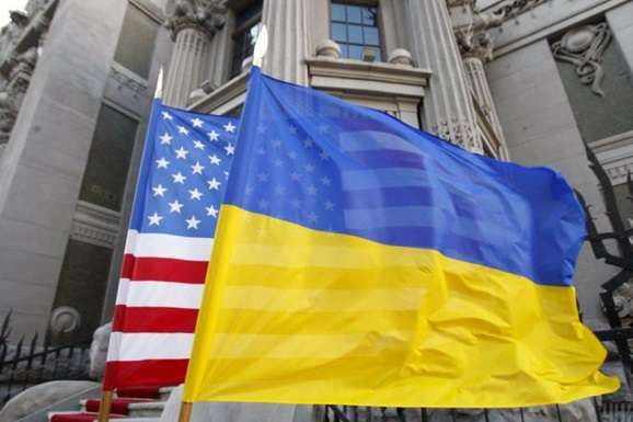 У Київ прибула делегація чиновників із США