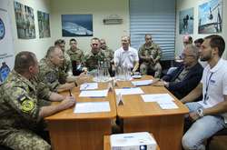 Командувач Об’єднаних сил обговорив з головою місії ОБСЄ припинення вогню на Донбасі