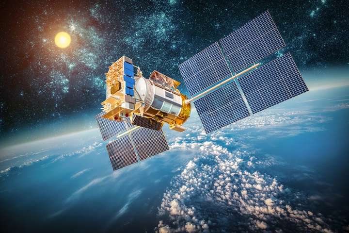 Росія заморожує створення нових супутників через санкції Заходу