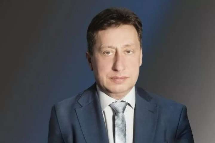 Зеленський відправляє керувати Луганщиною «регіонала» Комарницького, СБУ не реагує, – журналіст