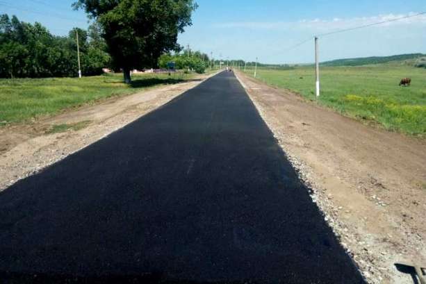 У селі Войничеве відремонтували дорогу