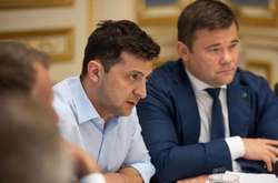  Президент України Володимир Зеленський (ліворуч) і голова його офісу Андрій Богдан 