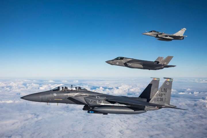 В Британії заявили про бойове застосування винищувачів F-35B 