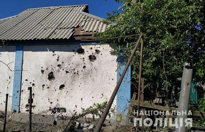 Окупанти накрили вогнем Авдіївку: пошкоджено чотири будинки 