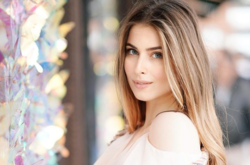  Соня Евдокименко 
 instagram.com/iamsofiaeve/ 