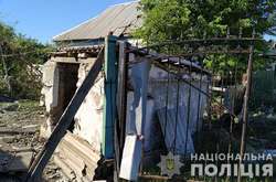 Оккупанты обстреляли четыре дома в Авдеевке (фото)