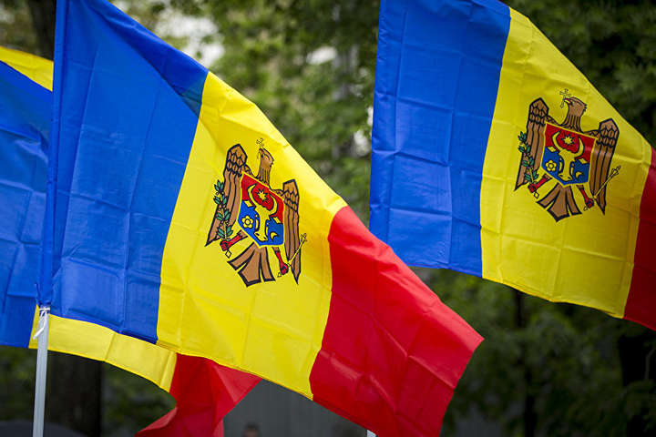 Конституційний суд Молдови подав у відставку