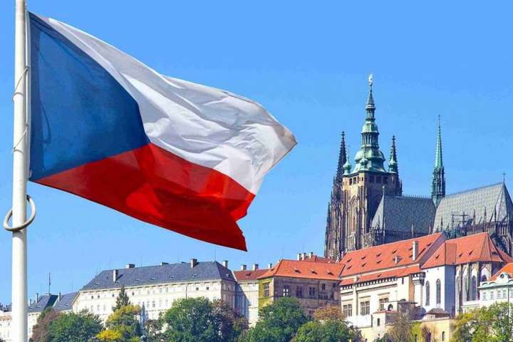 Чеський уряд уникнув вотуму недовіри