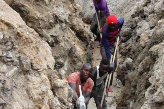 На мідній шахті у Конго стався обвал: 41 гірник загинув