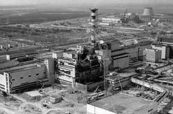 Зеленський присвоїв звання Герой України трьом ліквідаторам аварії на ЧАЕС