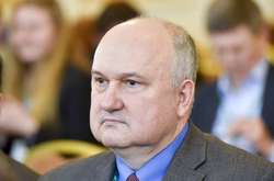 Смешко – Вакарчуку: «Святославе, ви на війні. Перед атакою будете інформувати противника про свої наміри?»