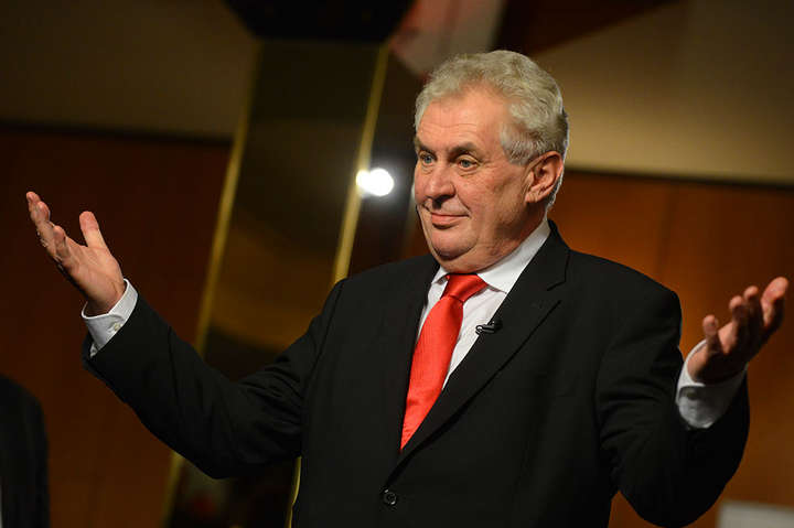  Урядова криза в Чехії: президент відмовився звільняти міністра
