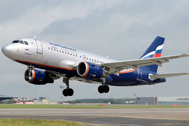  Авіаквитки з РФ до окупованого Криму зникли з продажу у сервісі Skyscanner