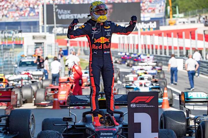Пілот «Ред Булл» Ферстаппен виграв Гран-прі Австрії в Формулі-1