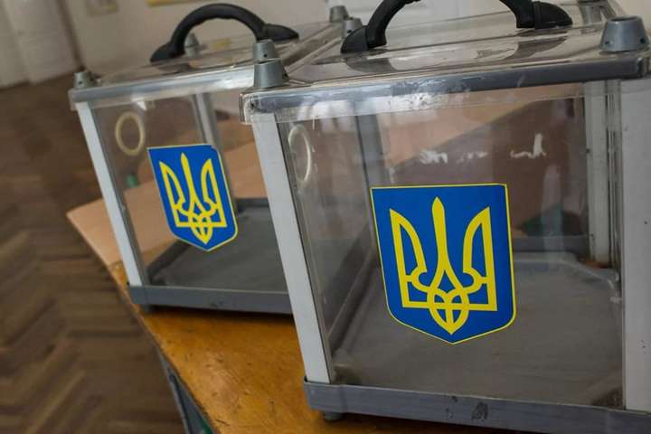 Вибори в Раду: місце голосування вже змінили майже 27 тисяч українців