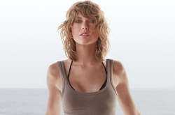  Тейлор Свифт 