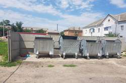 Тіло хлопчика лежало біля сміттєвих баків