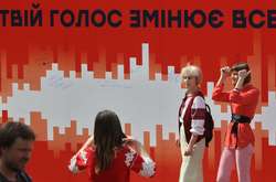 В «Голосі» стверджують, що в їхньому виборчому штабі працюють безплатно