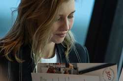 Стильно и лаконично: Елена Зеленская появилась в длинном платье-вышиванке в Канаде