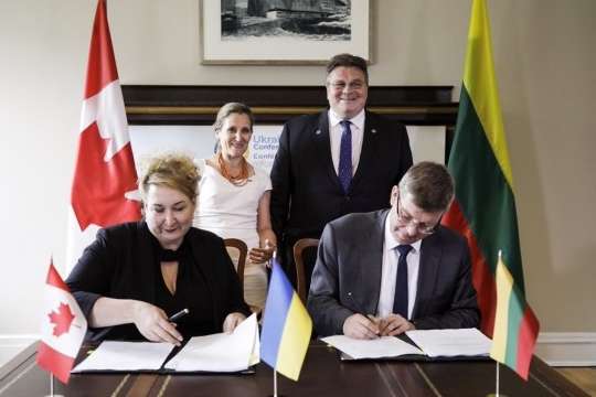 Канада та Литва домовились спільно відбудовувати інфраструктуру в Україні 