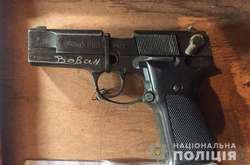 Гранатомет, пістолети, боєприпаси: у населення Київщини вилучено чималий арсенал зброї