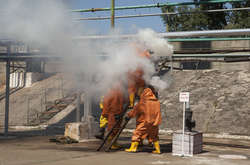 У Києві під час навчань було відтворено дії при аварійній ситуації з витоком хлору