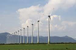 В Україні одні з найкращих умов в світі для інвестування в зелену енергетику -  Зеленський