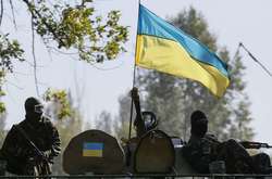 Бойовики за добу 10 разів обстріляли українських бійців. Є поранені