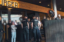 Охорона закладу викликала поліцію