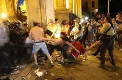 Штурм парламента в Грузии квалифицирован как попытка госпереворота