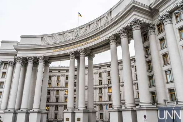 МИД назвало количество государств, в которых Украина не имеет послов