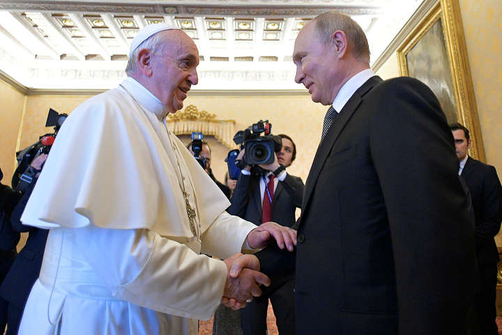 Путин подарил Папе Римскому диск с фильмом «Грех»