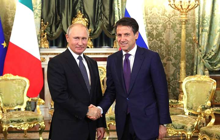 Італія працює над скасуванням санкцій проти Росії – Конте
