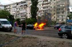 Пожежа в автомобілі на пр. Героїв Сталінграда, 53 