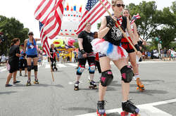 «Боже, благослови Америку». Как в США отмечали День независимости