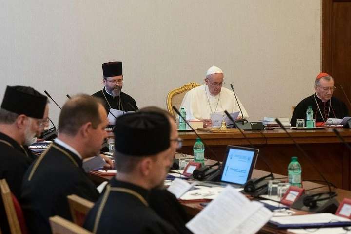 Папа Римський заявив, що Україна поранена «гібридним» конфліктом