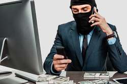 «Ваш син потрапив у ДТП»: під Києвом затримали групу телефонних шахраїв