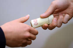 В Хмельницкой области мать сдала детей «в аренду»