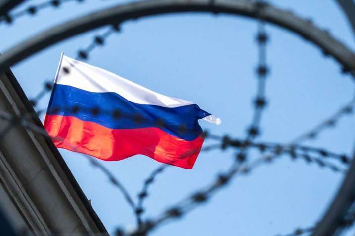 Санкції проти Росії зберігатимуться до повного виконання «Мінська» - Туск