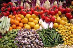 У Києві відновлюють роботу ярмарки: де можна дешевше купити продукти