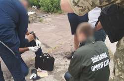  Під час одержання неправомірної вигоди 9 липня офіцер був затриманий 