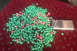 Під час обшуків в учасників злочинної групи вилучено більше 400 пакетів з метадоном