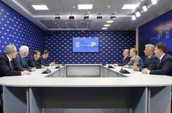 Медведєв розповів Медведчуку і Бойку, який газовий контракт Україна повинна підписати з Росією