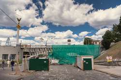 Ремонт пішохідного мосту біля Майдану Незалежності: як ідуть роботи (фото)