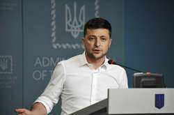 Сьогодні Зеленський звільнив 57 голів РДА у 13 областях